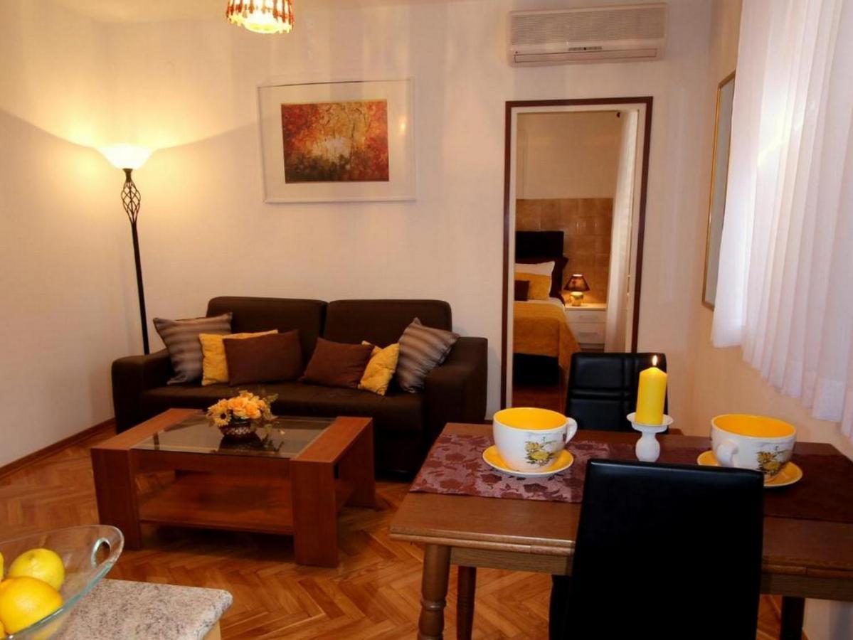 Villa Renipol Adults Only Sutivan Exterior foto