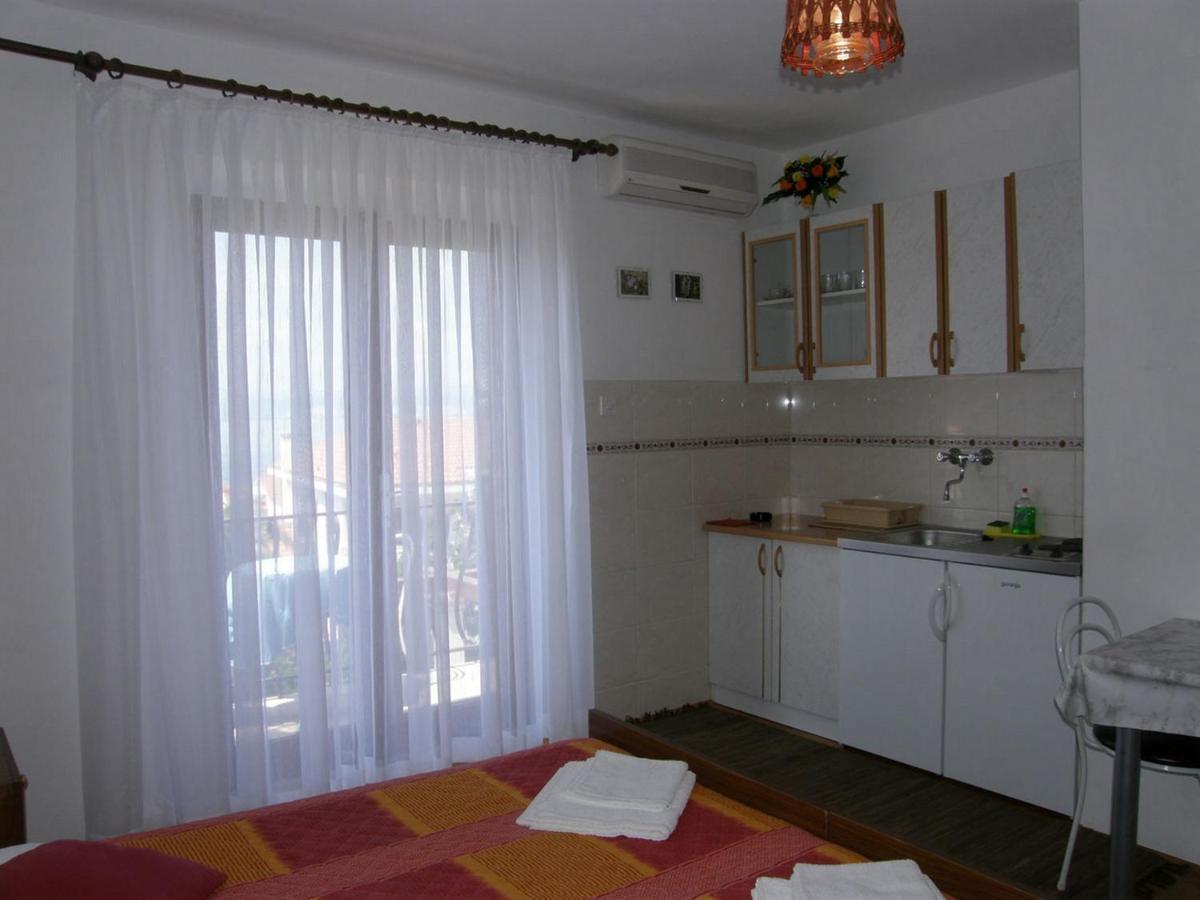 Villa Renipol Adults Only Sutivan Exterior foto