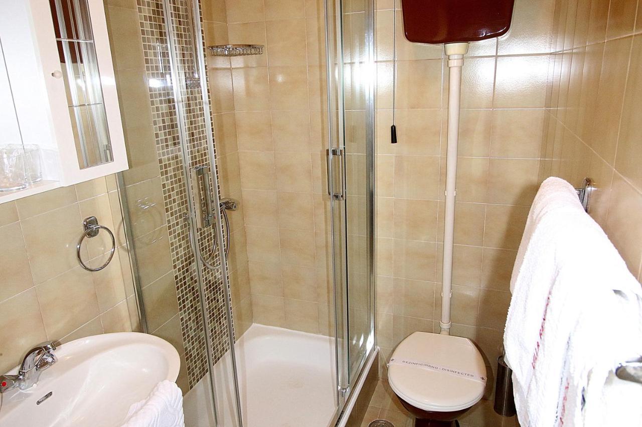 Villa Renipol Adults Only Sutivan Exterior foto